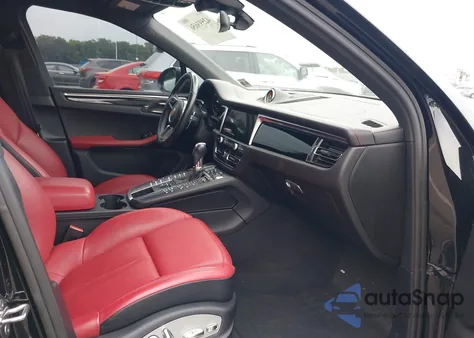 2020 Porsche Macan from USA, damaged, VIN WP1AA2A50LLB11382